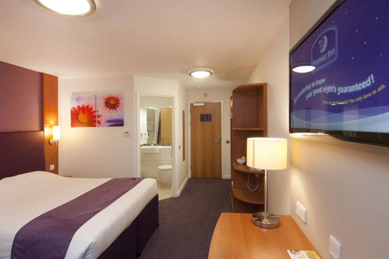 Premier Inn London Ilford Kültér fotó