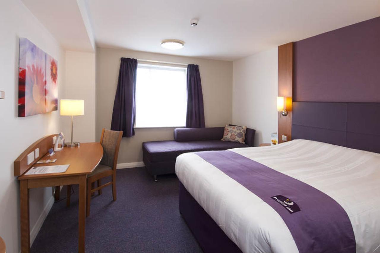 Premier Inn London Ilford Szoba fotó