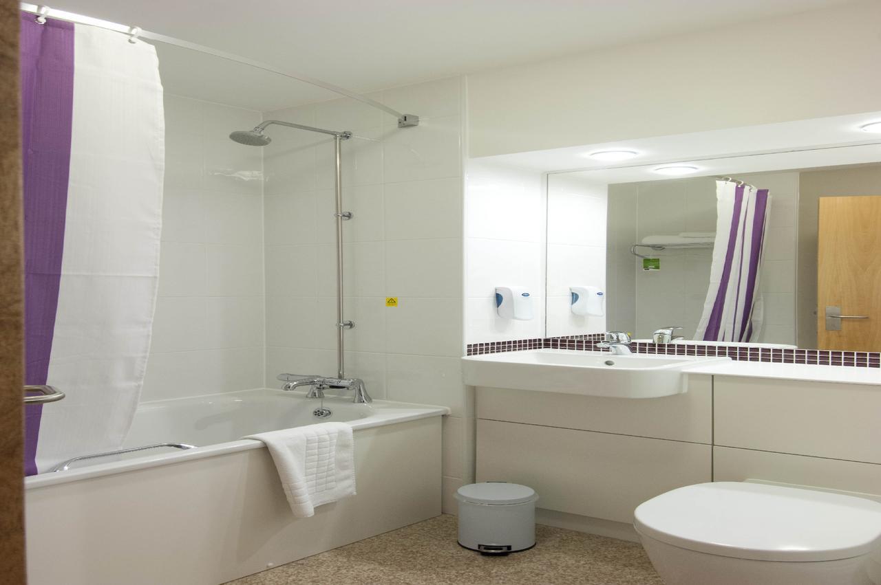 Premier Inn London Ilford Szoba fotó