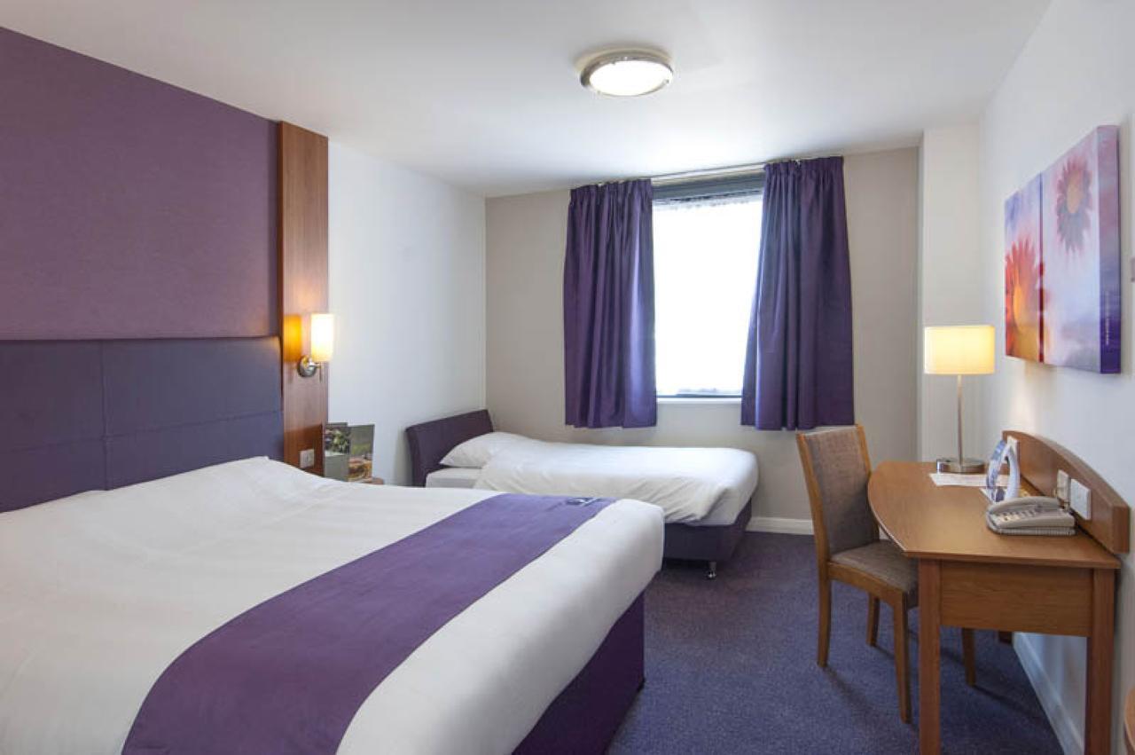Premier Inn London Ilford Szoba fotó